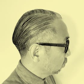 ワンダーウォール作者