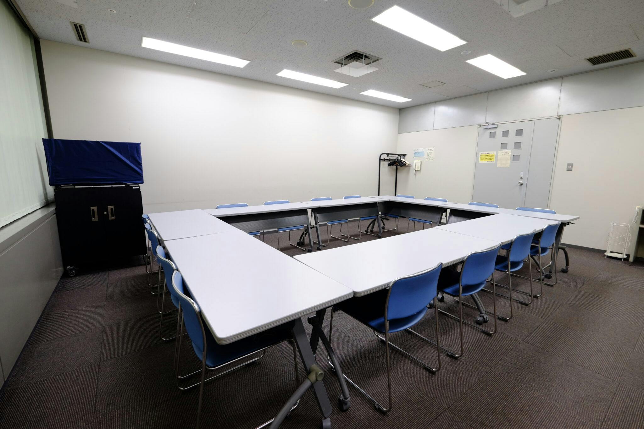 801会議室(たづくり8階)