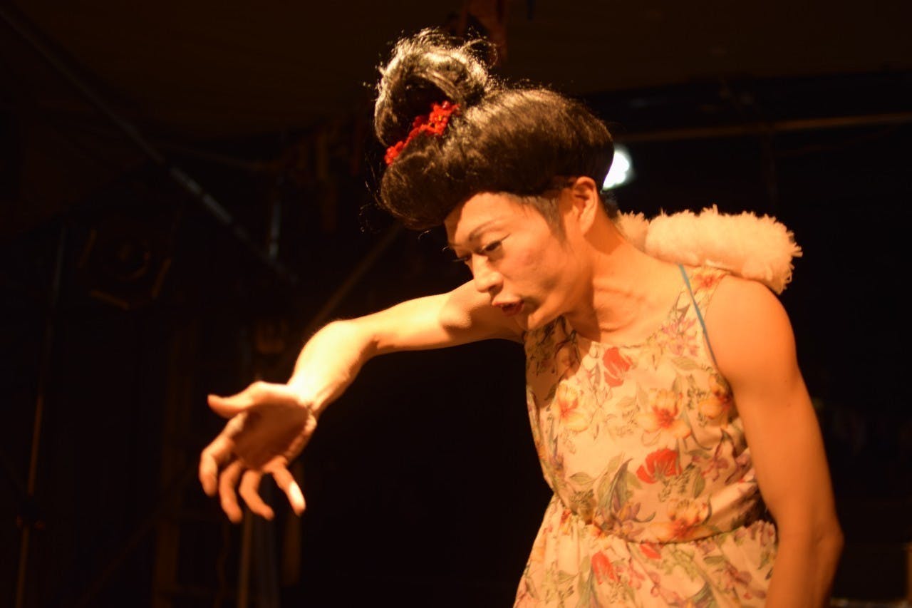 劇団野らぼう『内側の時間』舞台写真(撮影:山下由)
