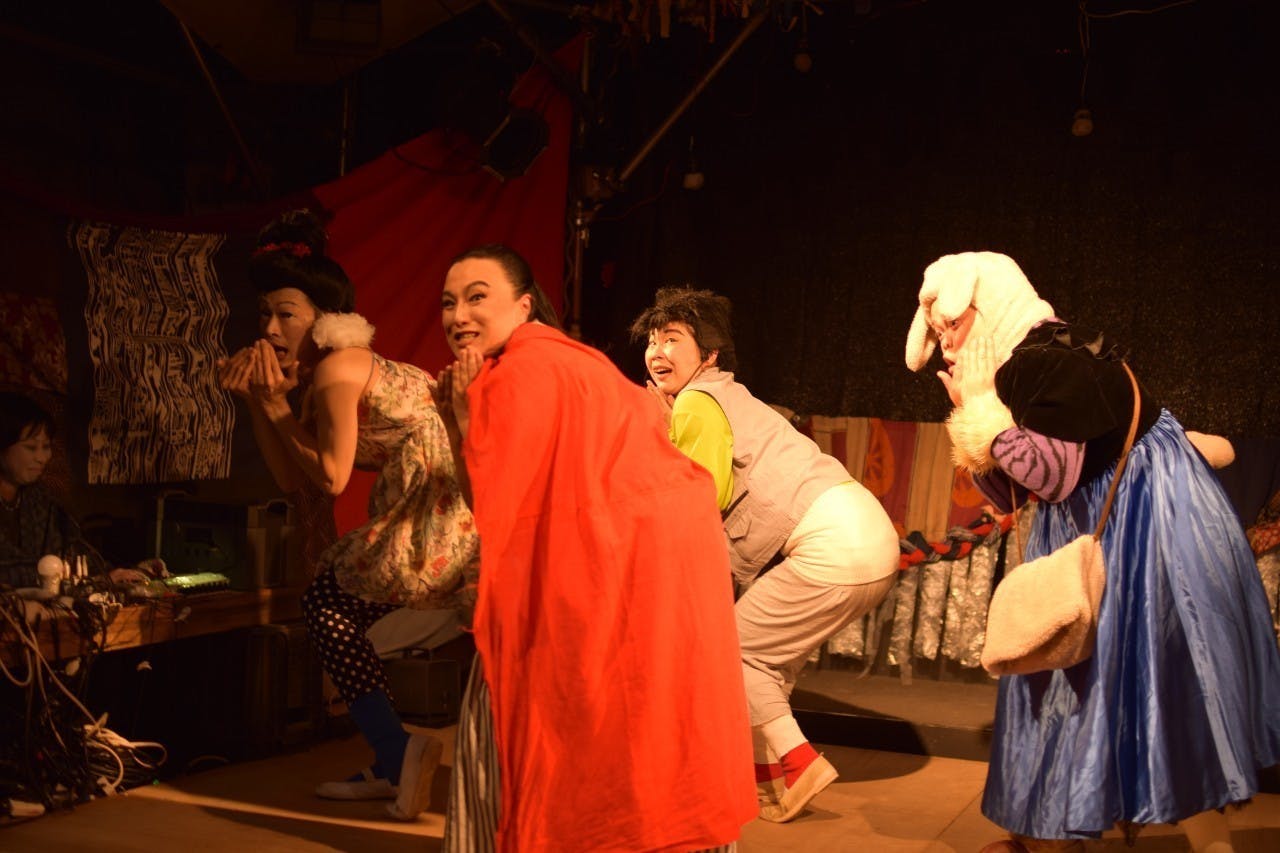 劇団野らぼう『内側の時間』舞台写真(撮影:山下由)