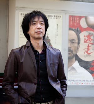 諏訪哲史 プロフィール写真 🄫森政也